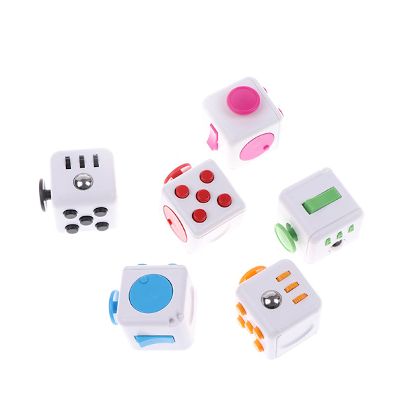 Aikuisten ja lasten rentouttava fidget-lelu noppa stressikuutio lahja F