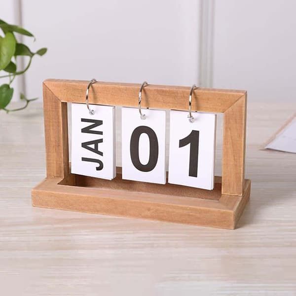Minimalistisk Stuekontor Dekoration Trækalender Black