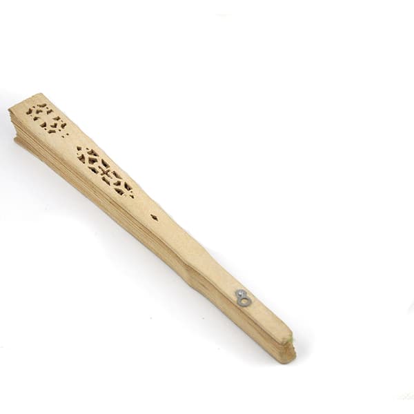 Vikbar bambu original träsnidad handfläkt passar bröllop