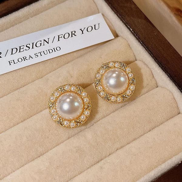 2 stk. retro gullfarget geometri kant imitert perle piercing A3