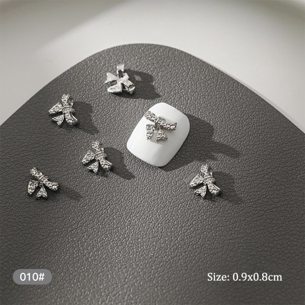 10 stk DIY Nail Art Dekoration 3D Sølv Sommerfugl Shiny Rhinest I 10Pcs