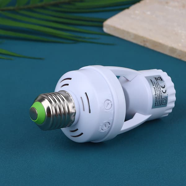 1Pc AC100-240V E27 Socket Converter med PIR bevægelsessensor LED White