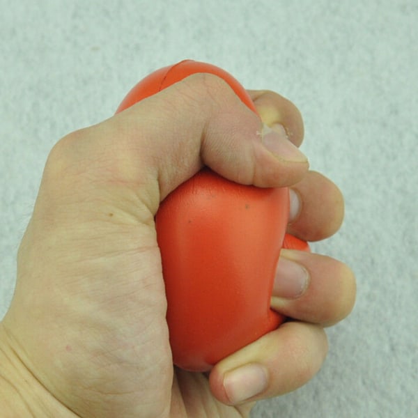 1 X Hjärtformad träning Elastisk gummi Mjuk skumboll red 1pcs