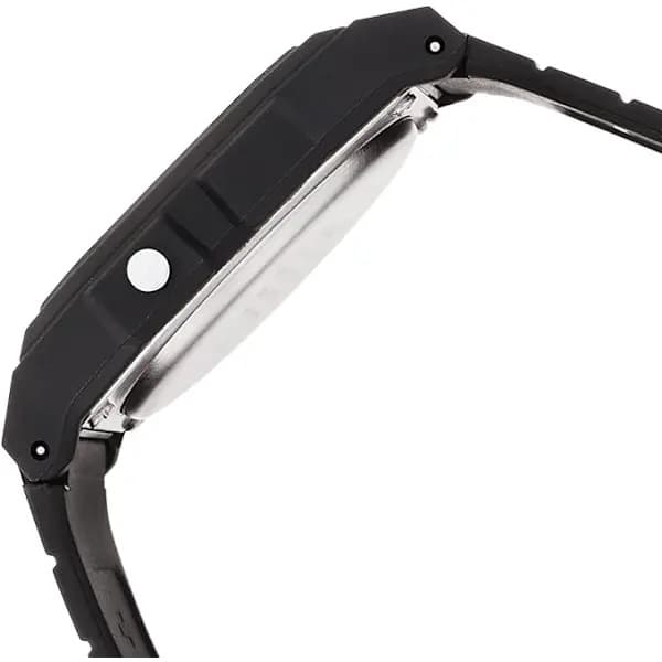Standard digital klocka med LED-lampor
