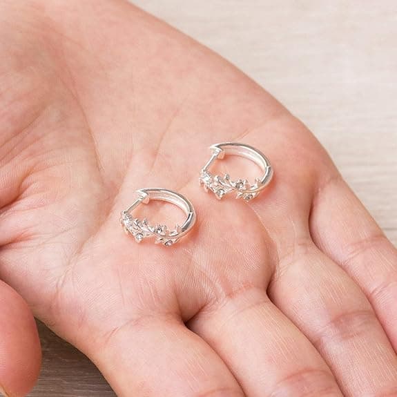 Silverpläterade lövörhängen, Zircondia® kristall.