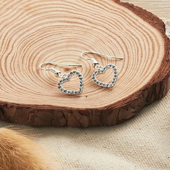 Silverpläterade hjärtformade ringörhängen, Zircondia®-kristaller.