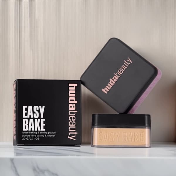 Huda Beauty Pressed Powder — Täckande & Fixerande Puder | Täckning & Fixering