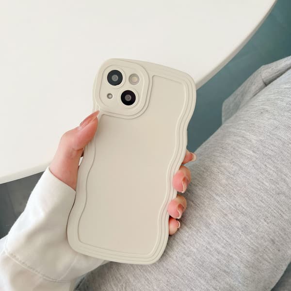 Ett sött, ultratunt, vågformat tubfodral för Samsung S23+/PRO/PLUS med utmärkt passform. (Benvit)
