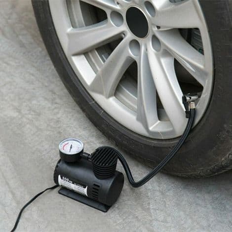 Mini elektrisk billuftpump, bärbar däckpump (300 PSI), bilkompressorpump för bil, motorcykel och basketboll