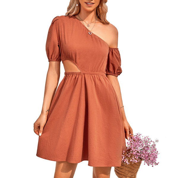 Ensfarget One Shoulder Cutout-kjole med korte ermer, elegant og elastisk, myk One Shoulder-kjole for kvinner, brunrød L