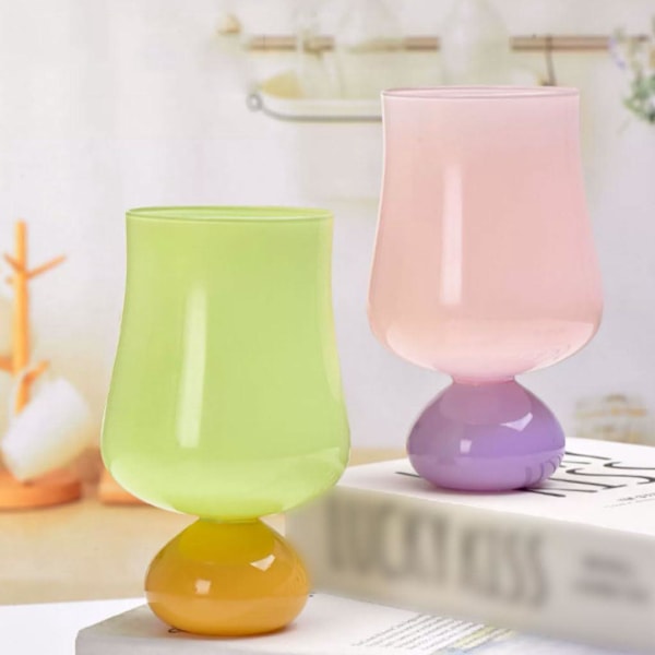 Glas tulpan kopp vinprovningsglas exklusivt hem glas vinglas sprit ölglas rött vinglas green