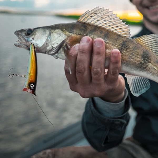 Konstgjort 7cm Plast Fiskebete Flytande Popper Fiskliknande Fiskebeten Tillbehör (4#)