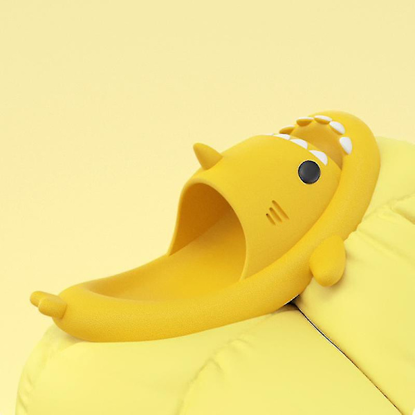 Shark Tofflor Halkfria duschtofflor Badrumstofflor Mjuka sommarsandaler för flickor och pojkar New V Beige 40 41