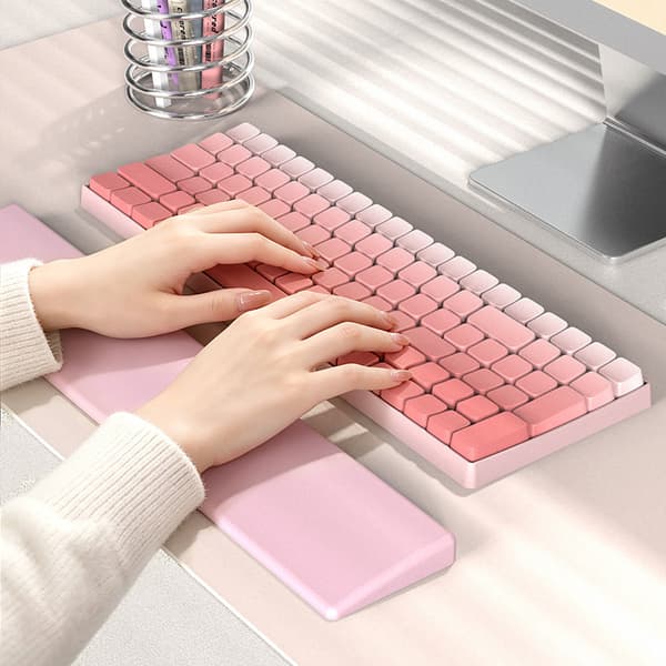 Musemåtte, håndledsstøtte til tastatur i silikone, lyserød Pink