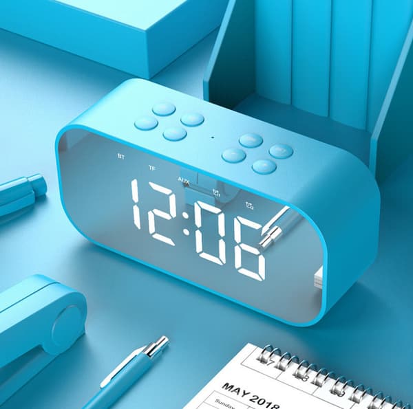 Digital väckarklocka med Bluetooth och USB-laddning (Blå)