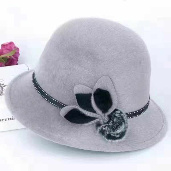 Elegant damefilt hat, stilfuld blomstret bowlerhat til efterår/vinter