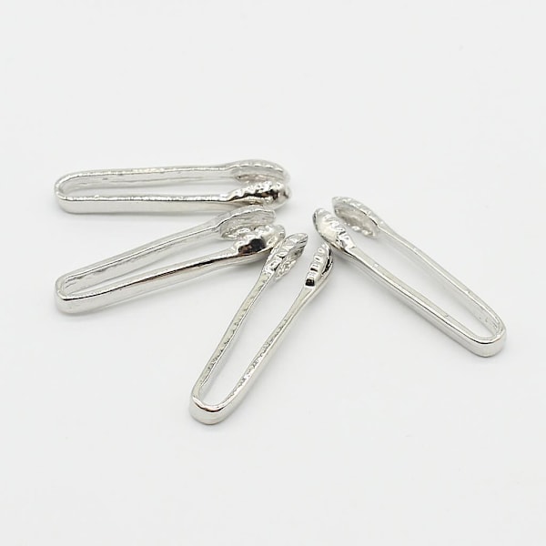 2x4 Stykker 1/12 Metal Tænger Madklemme Kogegrej Dukkehus Miniature Møbler