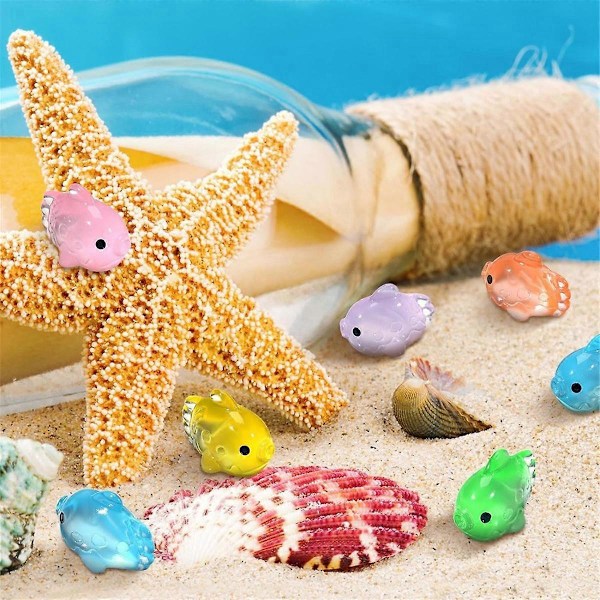 120 st Mini Glödande Fiskar Miniatyrstaty Söta Små Hartsplattfiskar Figur för Miniatyrlandskap Flo