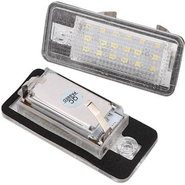 Et par LED-skiltlys bak for Audi