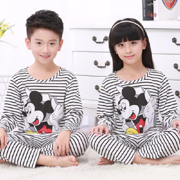 Tecknade Pyjamas Set Barn Flicka Pojke Lång Pyjamas Sovkläder Nattkläder Mickey Mouse 6-7 Years