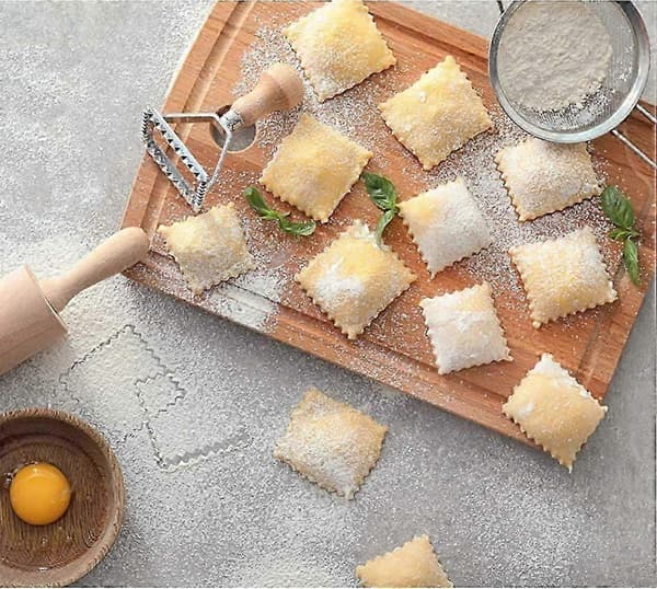 Ravioliform med trehåndtak, pizzarulle
