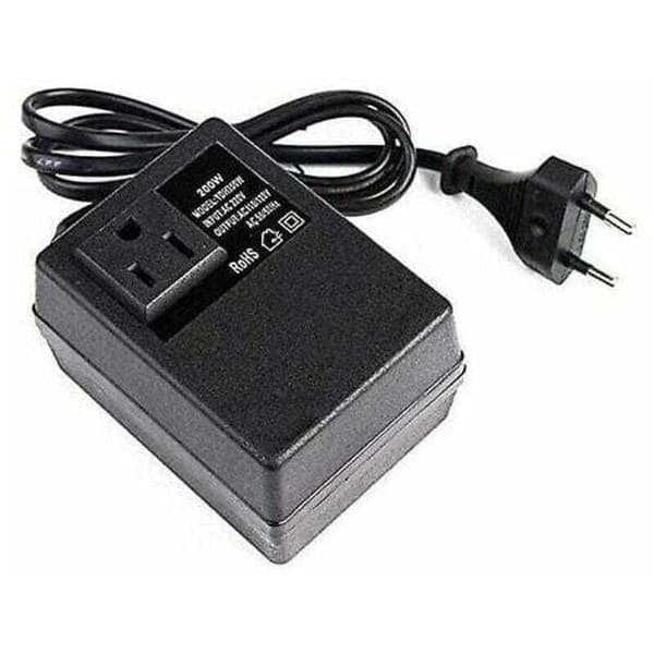 220V till 110V transformator. 200W. med europeisk kontakt. för reducerad spänning.