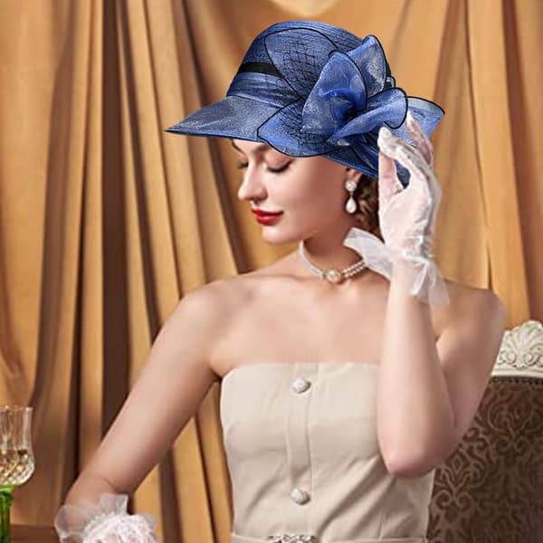 Stor Fascinatorhatt med Blomst - Dame Hodeplagg til Teselskap
