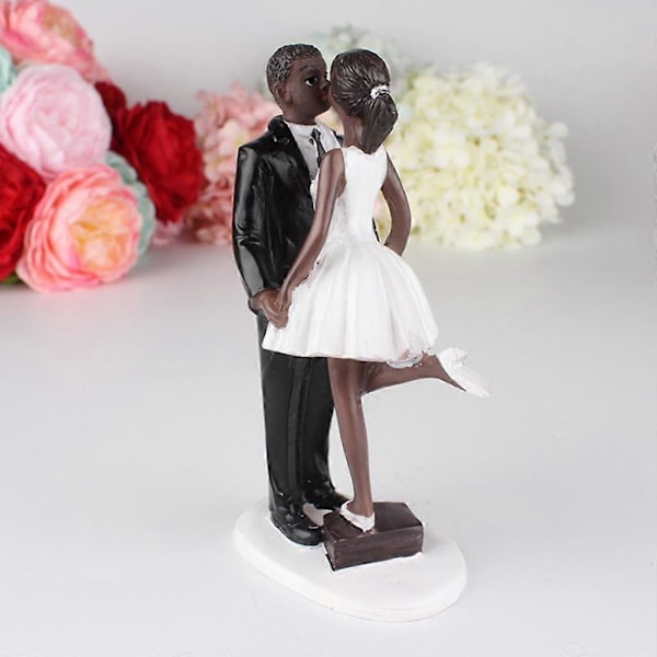 Bryllup Resin Brudgom Kysser Brud Svart Par Figur Kake Stativ Topp