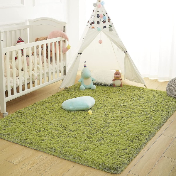 Tflycq Soft Fluffy Area Mattor Kompatibel med Sovrum Barnrum Plysch Shaggy Nursery Matta Furry Throw Mattor Kompatibel med Pojkar Flickor, College Sovsal Green Grass 2.6 *5.2 Feet