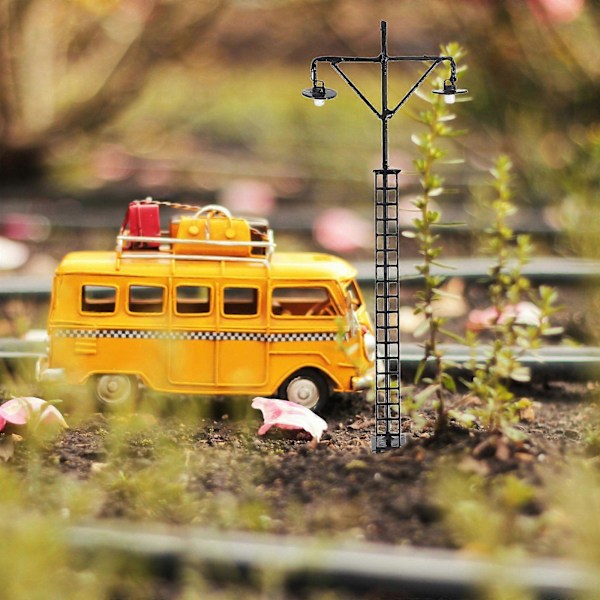 2 stk. Miniature Toglampe Modeller Plastik Scene Layout Modeller Sandbord Gadelampe Modeller