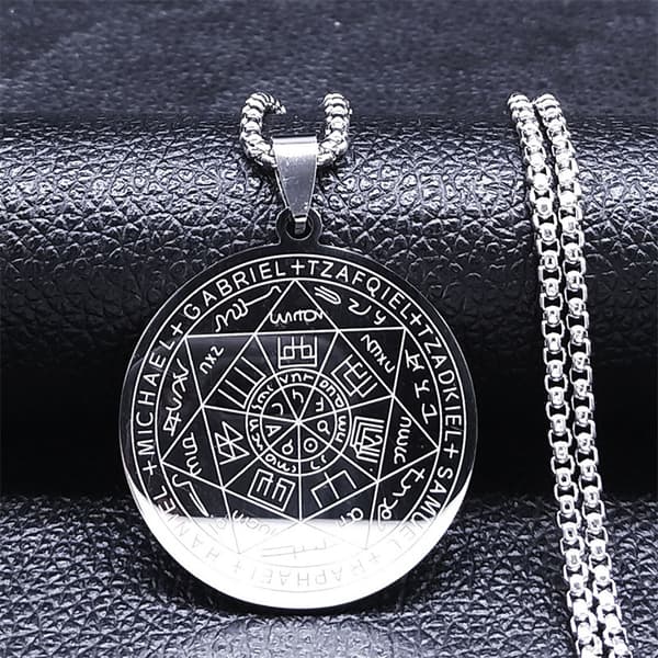 Syv Ærkeengle Amulet Halskæde i Rustfrit Stål til Mænd Solomon Amulet Halskæde