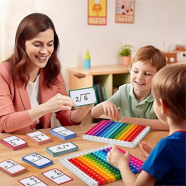 Matte Flash Cards + Fidget Chart, Mattespill kompatibelt med barn i alderen 4-8 år, Addisjon, Subtraksjon, Divisjon (Fidge