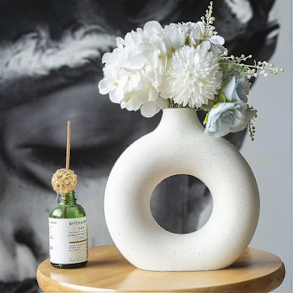 Rundbeige Keramikvas, Modern Rund Donutvas Med Torkade Blommor, Dekorativ Handgjord Donutvas För Hemmakontor, M,150