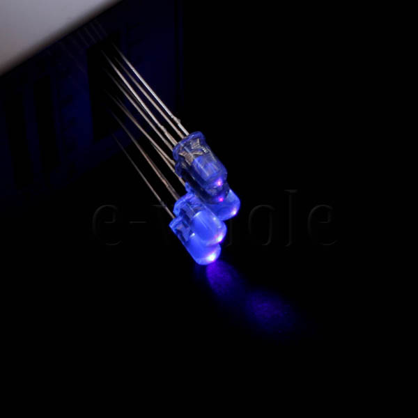 50 st 5 mm runda 2 Pins Blue LED-lampans avgivande diodlampa