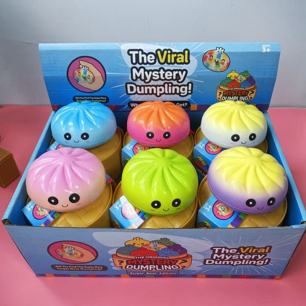 Crazy Fun Rainbow Mystery Squishy Bun Mystery Dumpling (tilfældig farve)