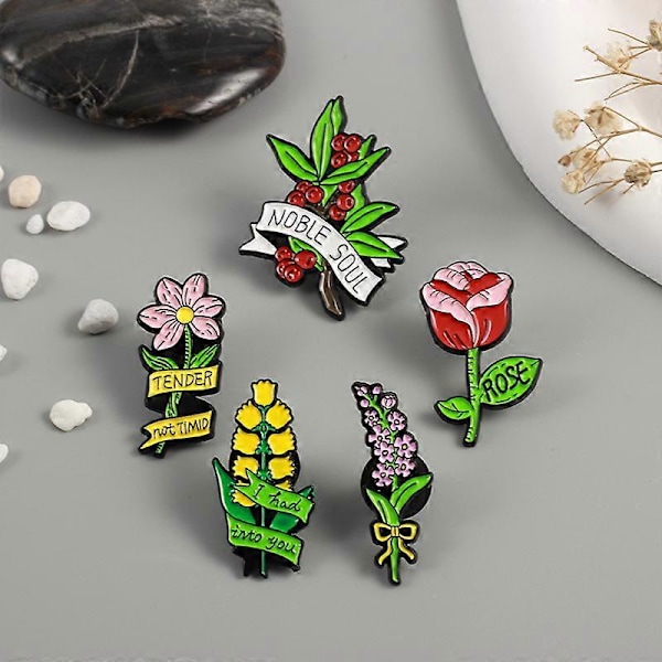 Rintaneulat Vintage Rhinestone -rintaneulat ja -brosseja naisille, 5 kpl naisten rintaneuloja ja -neuloja takkeihin, emalineuloja reppuihin, esteettinen kristalli Pi