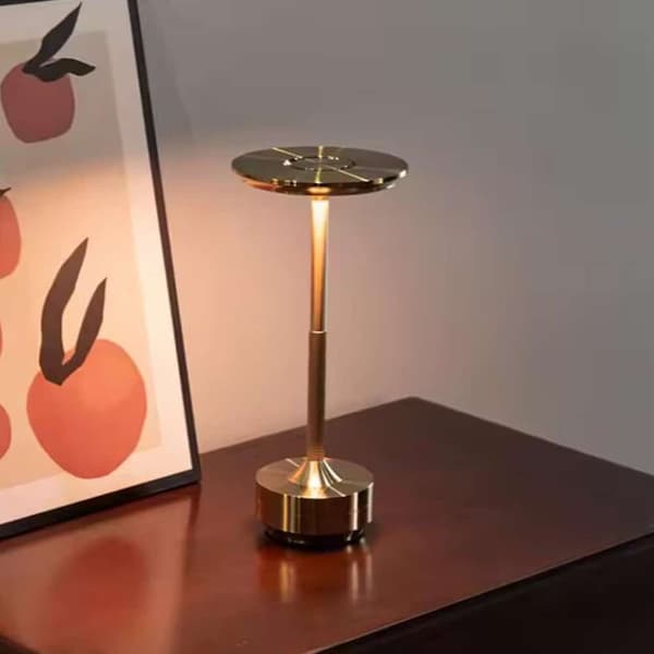 LED bordlampe m/touch & genopladelig funktion