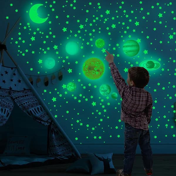 Luminous 525-Piece Wall Decal / Wall Stickers