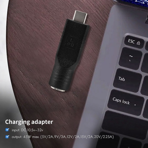 DC 7.4 x 5.0 mm -tulo USB-C -tyyppiseen virtapistokkeeseen sopiva latausadapteri kannettaville tietokoneille ja puhelimille