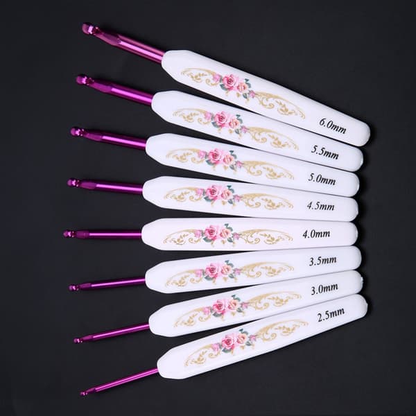 Aluminum Crochet Hook Set with Soft Floral Pattern (Large), 8 Pcs