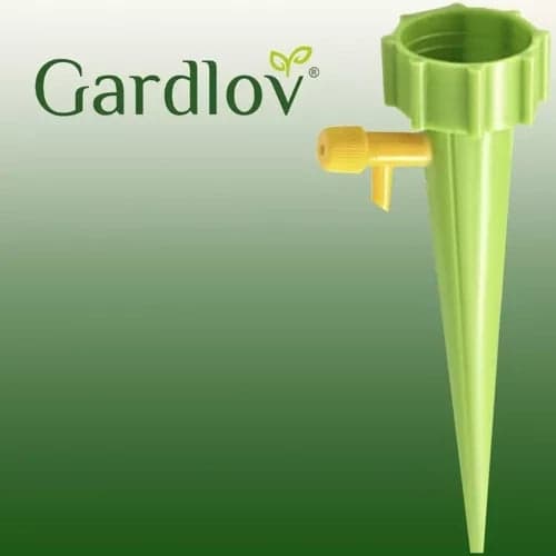 Automatic watering spike for plants, for 1.5 L bottle, green