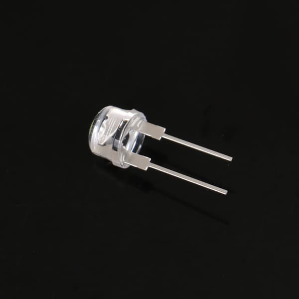 20 stk. LED 8mm stråhatt pære perlehvit kaldt lys 0.75W lys-