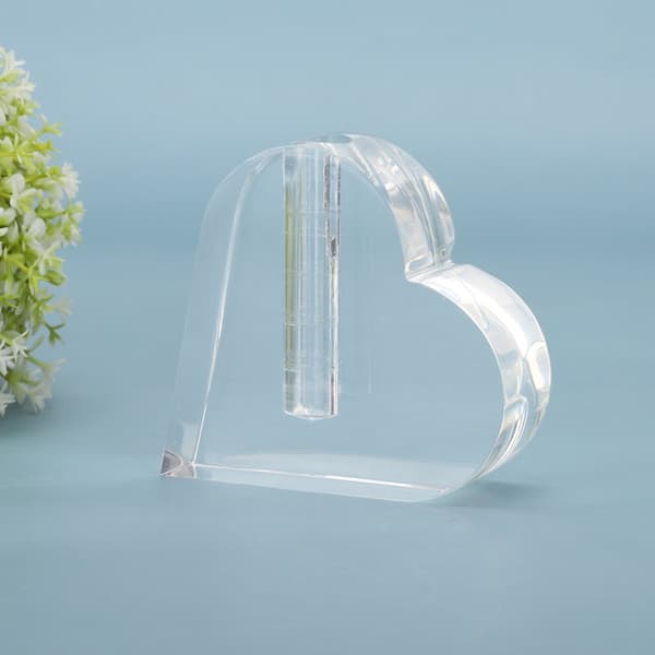 Heart-shaped Rose Holder for Home Decor