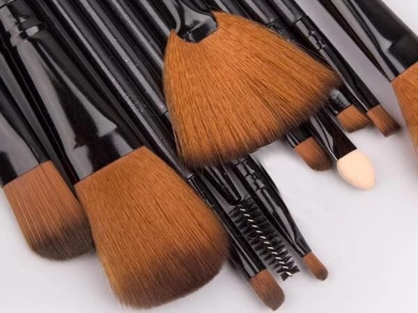 12-pak makeupbørster sæt med etui
