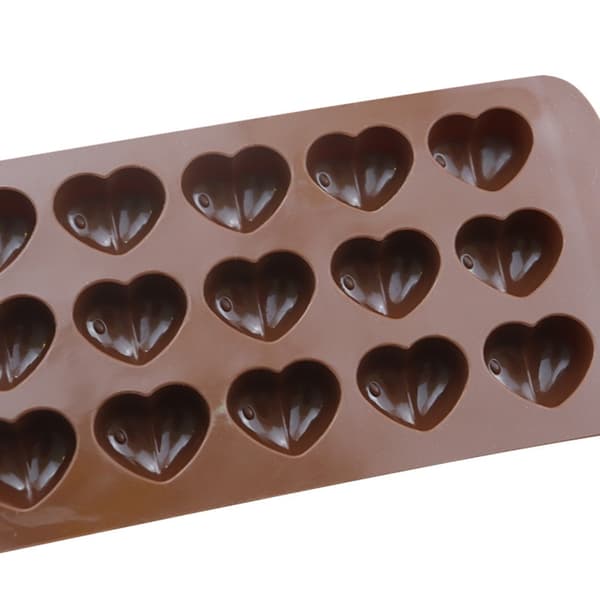 15 hjerteformede is-/sjokolade-/geléformer - isformer - nøttegodteriformer