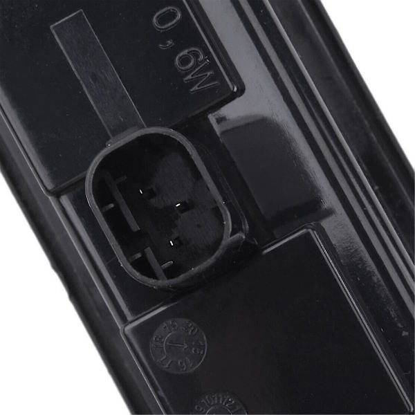 Baklukehåndtak Nummerplate Lys Mikrobryterknapp Passer for Ford Focus M3 BM51-19B514-AE