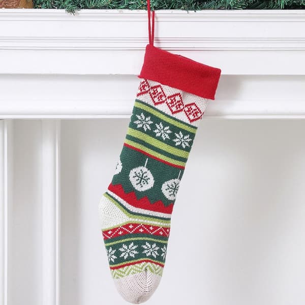 Stickade julstrumpor julklappspåsar 4 4 4
