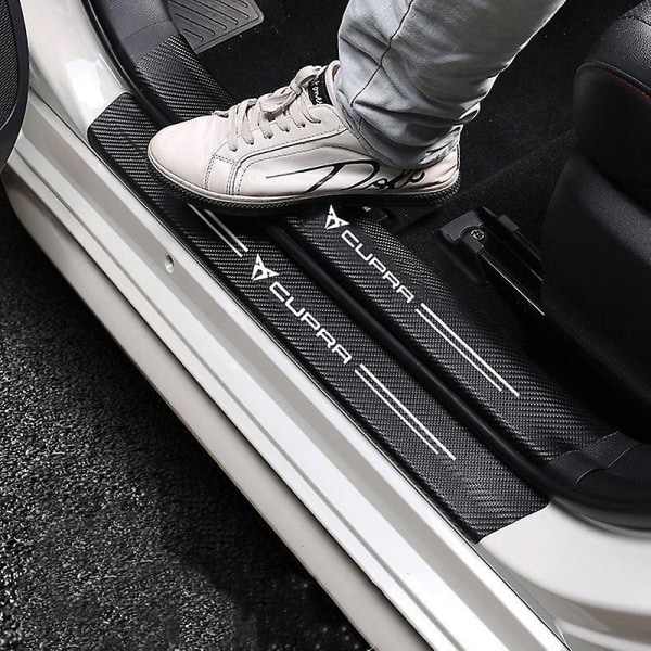 Kolfiber Bilsticker Dörrtröskel Skyddande List för Seat Cupra Born Formentor Tavascan E-racer Leon Ateca Urbanrebel