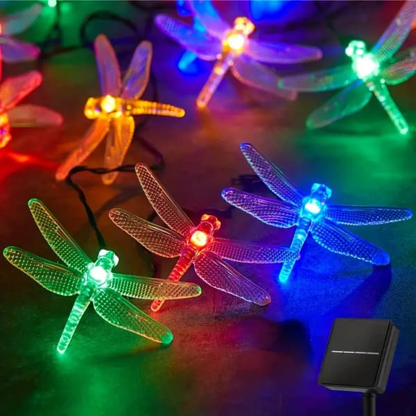 LED solcellelys med guldsmede, farverige, 6,5 m, 30 lys