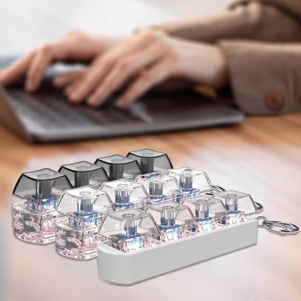 LED Lysende Tastatur Klik Legetøj 4-Tasters Tastehætte Tester Til Angstdæmpning Og Sensorisk Stimulation I Holdbart Design Black transparent bl